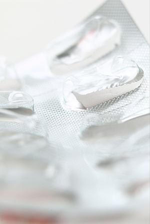 「札幌で叶える理想の白い歯！効果的なホワイトニング施術ガイド」